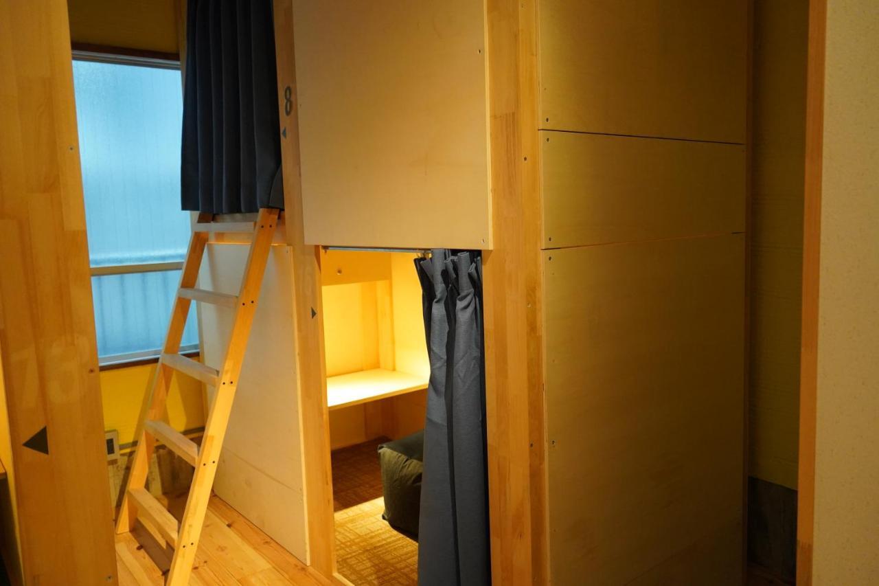 Konyamachi Guest House Kuku ทากามัตสึ ภายนอก รูปภาพ