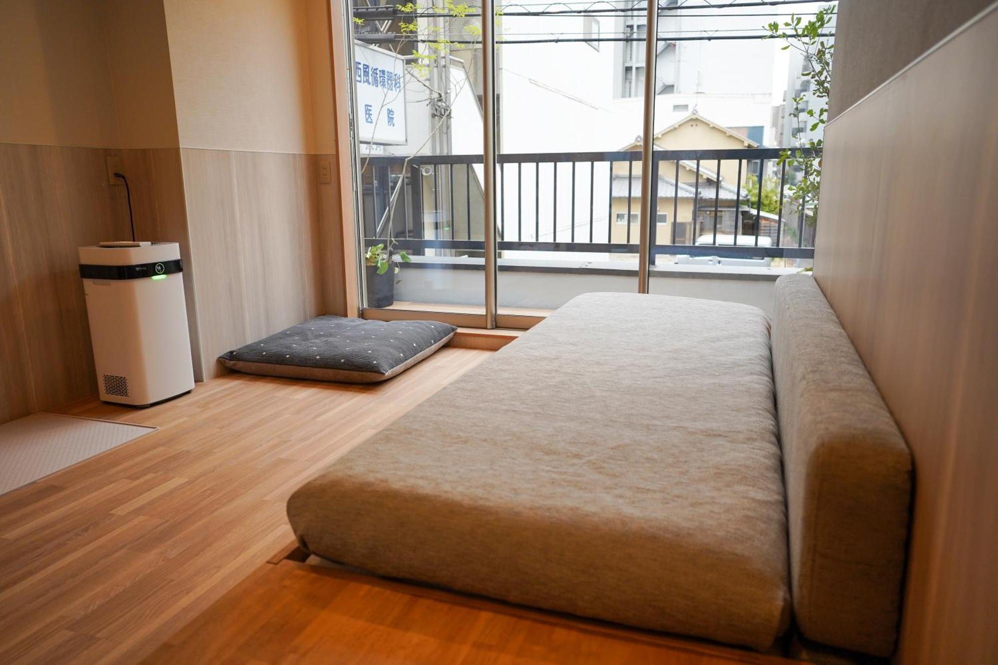 Konyamachi Guest House Kuku ทากามัตสึ ภายนอก รูปภาพ